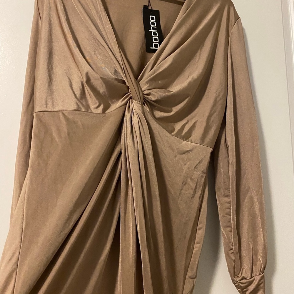 NEVER WORN! Boohoo Tan Twist Front Dress - Picture 2 of 6